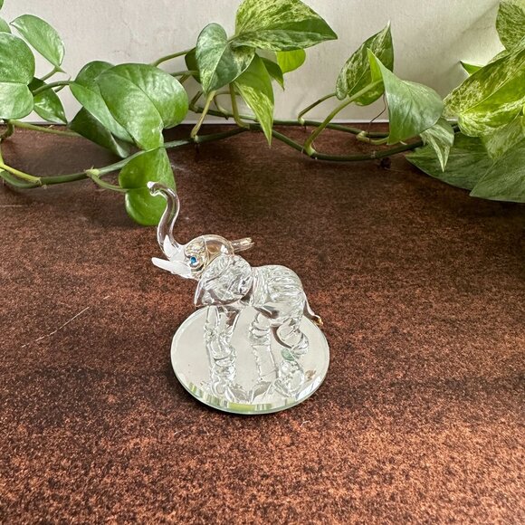 Glass Baron Clear Elephant Figurine Gold Accents - Picture 11 of 11